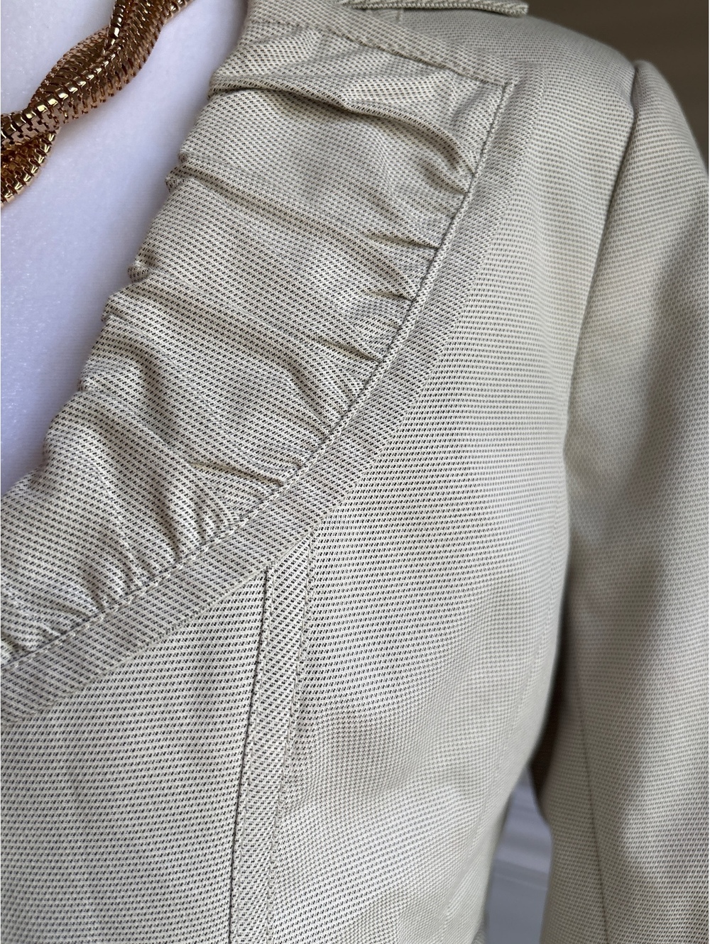 WHBM Ruffle Collar Jacket 8 - Picture 3 of 9